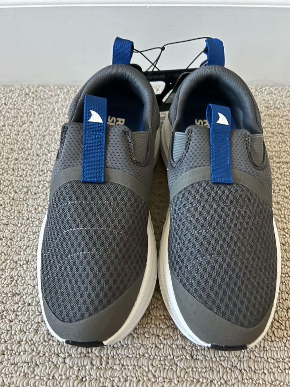 Rugged Shark Men's Active Recovery Step In Sneakers Size 7 NWT $15